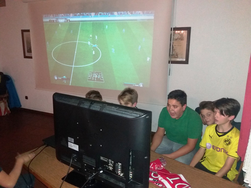 Das FIFA Turnier der D-Jugend in "de Tornhall"!